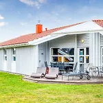 Semesterbostad Strandblick 30