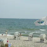 Semesterbostad Strandblick 30